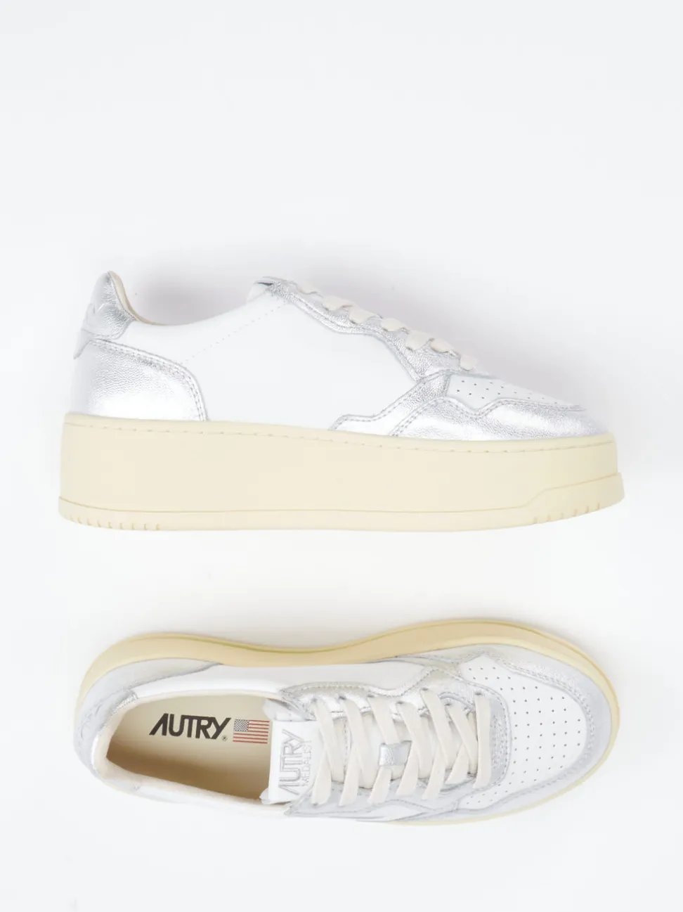 Autry – Plateau-Sneaker aus Leder in Weiß