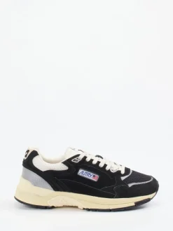 Autry – Retro-Sneaker aus Velours und Mesh Schwarz