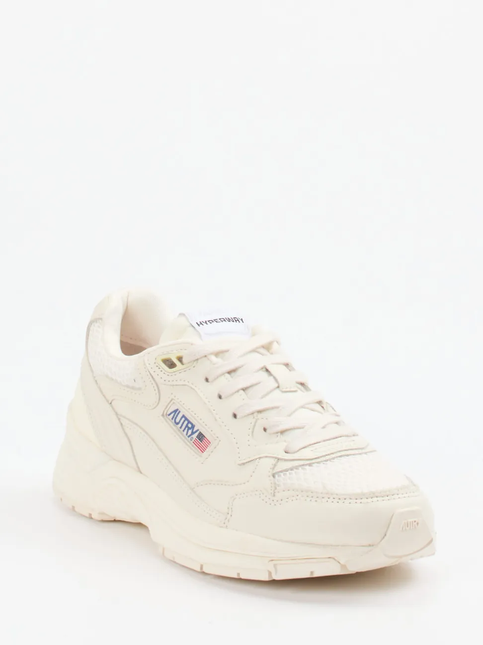 Autry – Sneaker aus Kalbleder und Mesh cremeweiß