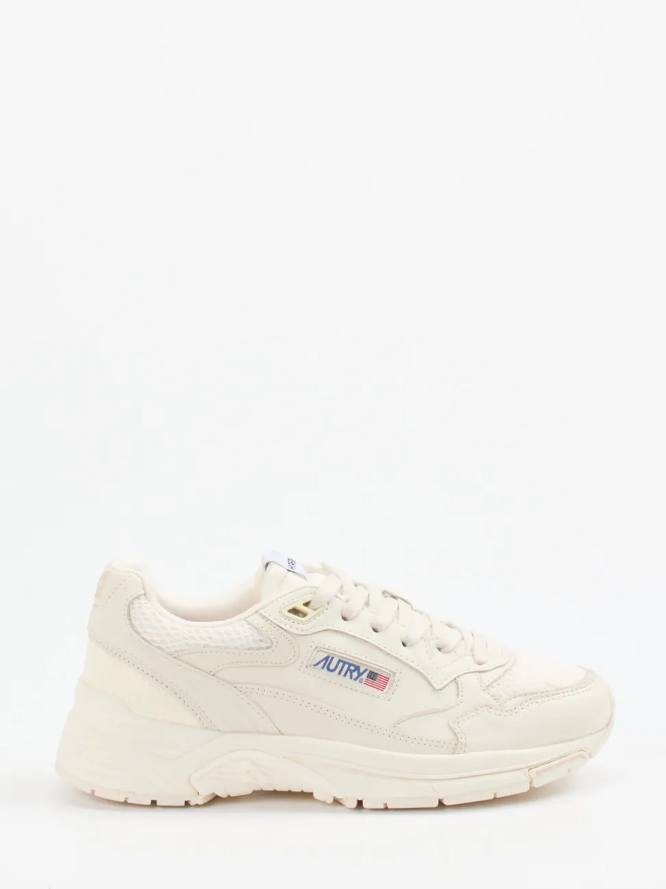 Autry – Sneaker aus Kalbleder und Mesh cremeweiß