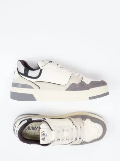 Autry – Sneaker aus Kalbleder in Beige