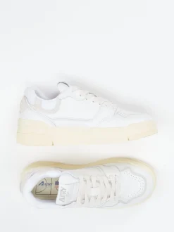 Autry – Sneaker aus Kalbleder Offwhite