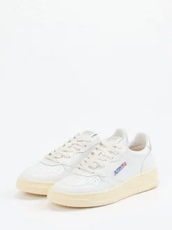 Autry – Sneaker aus Leder in Offwhite