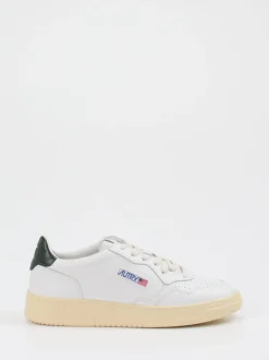 Autry – Sneaker aus Leder in Weiß mit Retro-Flair