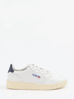 Autry – Sneaker aus Leder in Offwhite