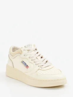 Autry – Sneaker aus Leder in Cremeweiß