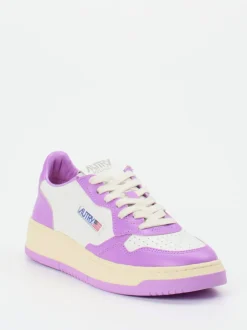 Autry – Sneaker aus Leder in Lavendel