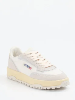 Autry – Sneaker aus Veloursleder und Mesh Beige