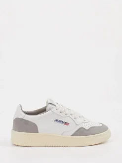 Autry – Sneaker aus Velour/Leder in Offwhite
