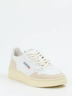 Autry – Sneaker aus Veloursleder in Offwhite