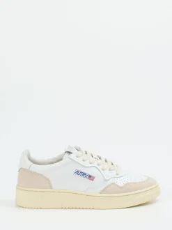 Autry – Sneaker aus Veloursleder in Offwhite