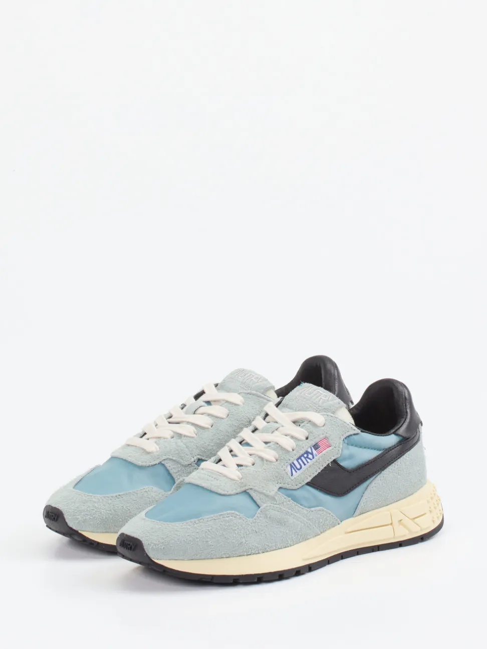 Autry – Sneaker aus Velour/Textil Pastellblau