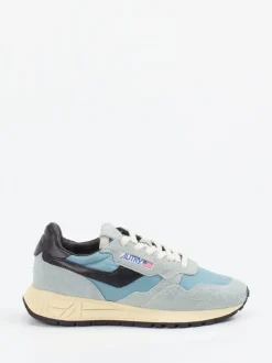 Autry – Sneaker aus Velour/Textil Pastellblau