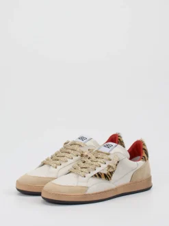4B12 – Sneaker aus Velourleder und Glattleder beige