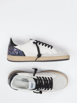 4B12 – Sneaker aus Velour/Leder mit Glitzerdetail