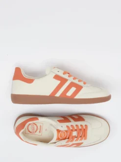 Back 70 – Retro-Sneaker aus Kalbleder cremeweiß