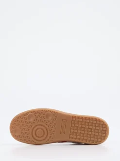 Back 70 – Retro-Sneaker aus Leder in Offwhite