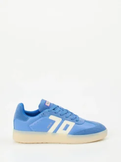 Back 70 – Retro-Sneaker aus Lammleder Himmelblau