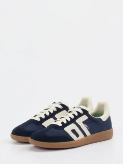Back 70 – Retro-Sneaker aus Veloursleder und Textil