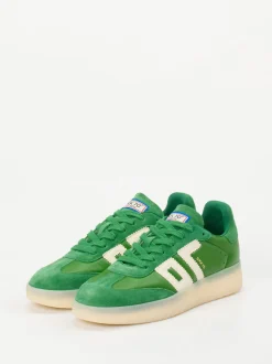 Back 70 – Retro-Sneaker aus Velours- und Glattleder grün