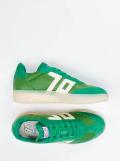 Back 70 – Retro-Sneaker aus Velours- und Glattleder grün