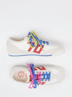 Back 70 – Retro-Sneaker aus Velourleder Offwhite