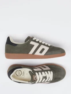 Back 70 – Retro-Sneaker aus Veloursleder olivgrün