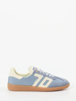 Back 70 – Retro-Sneaker aus Veloursleder Pastellblau