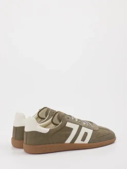 Back 70 – Retro-Sneaker aus Veloursleder olivgrün