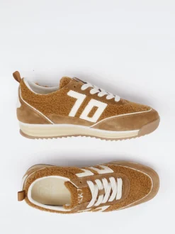 Back 70 – Retro-Sneaker aus Veloursleder und Teddystoff