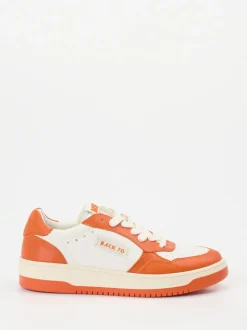 Back 70 – Sneaker aus Glattleder Orangerot-Weiß