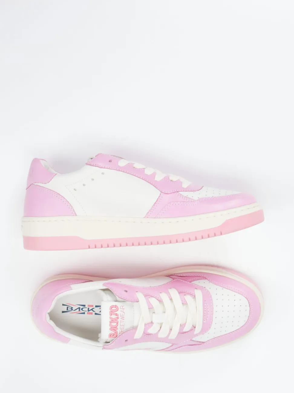 Back 70 – Sneaker aus Glattleder in Off-White