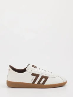 Back 70 – Sneaker aus Kalbleder in Weiß