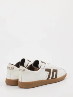 Back 70 – Sneaker aus Kalbleder in Weiß