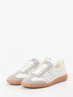 Back 70 – Sneaker aus Leder mit Metallic-Details
