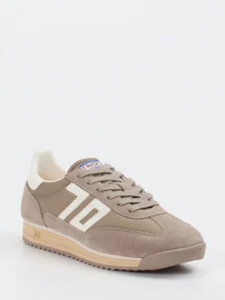 Back 70 – Sneaker aus Veloursleder und Nylon taupe