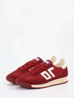 Back 70 – Sneaker aus Velour/Textil in Weinrot