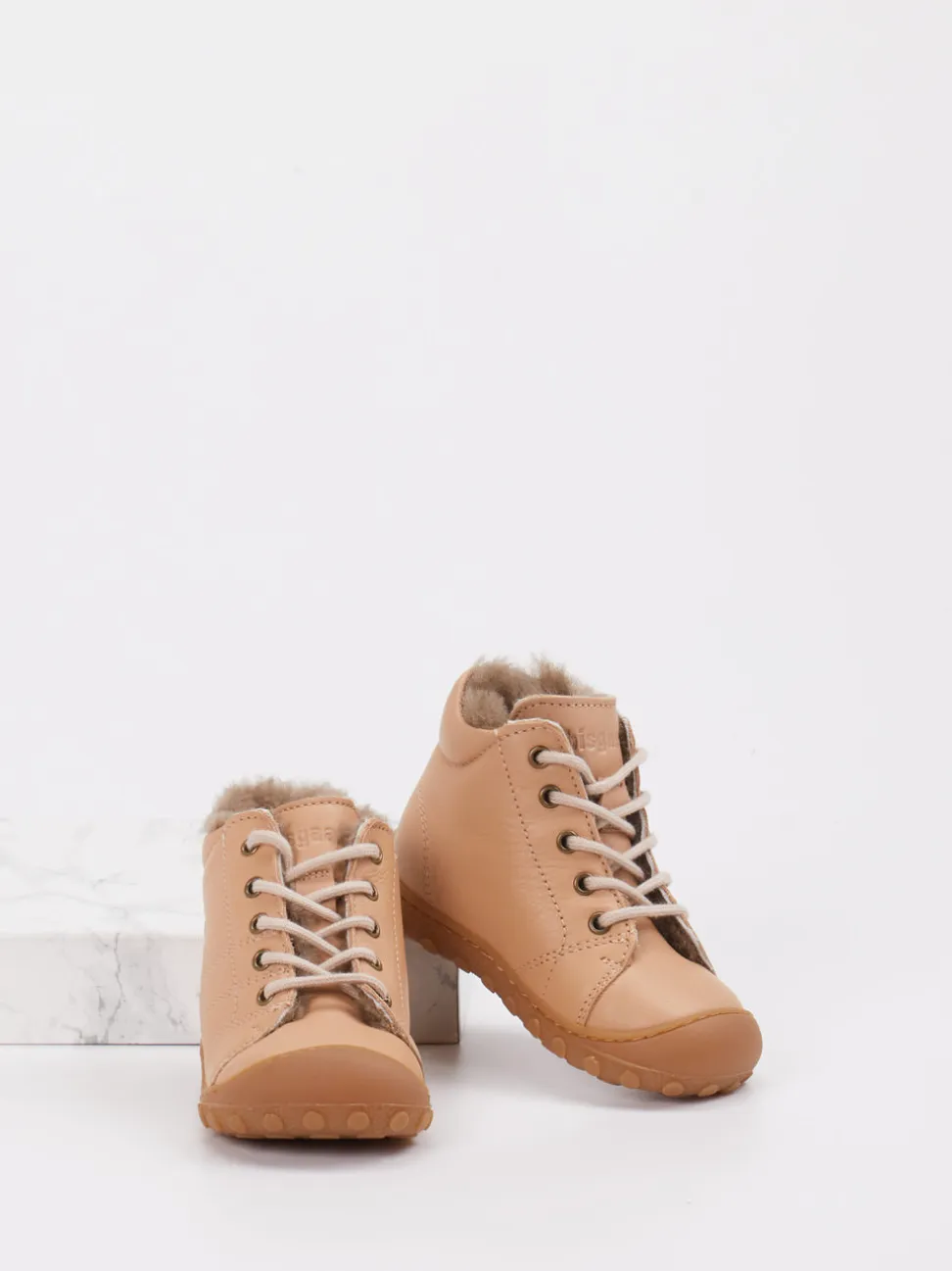 Bisgaard – Lauflernschuhe aus Kalbleder in Hellbeige