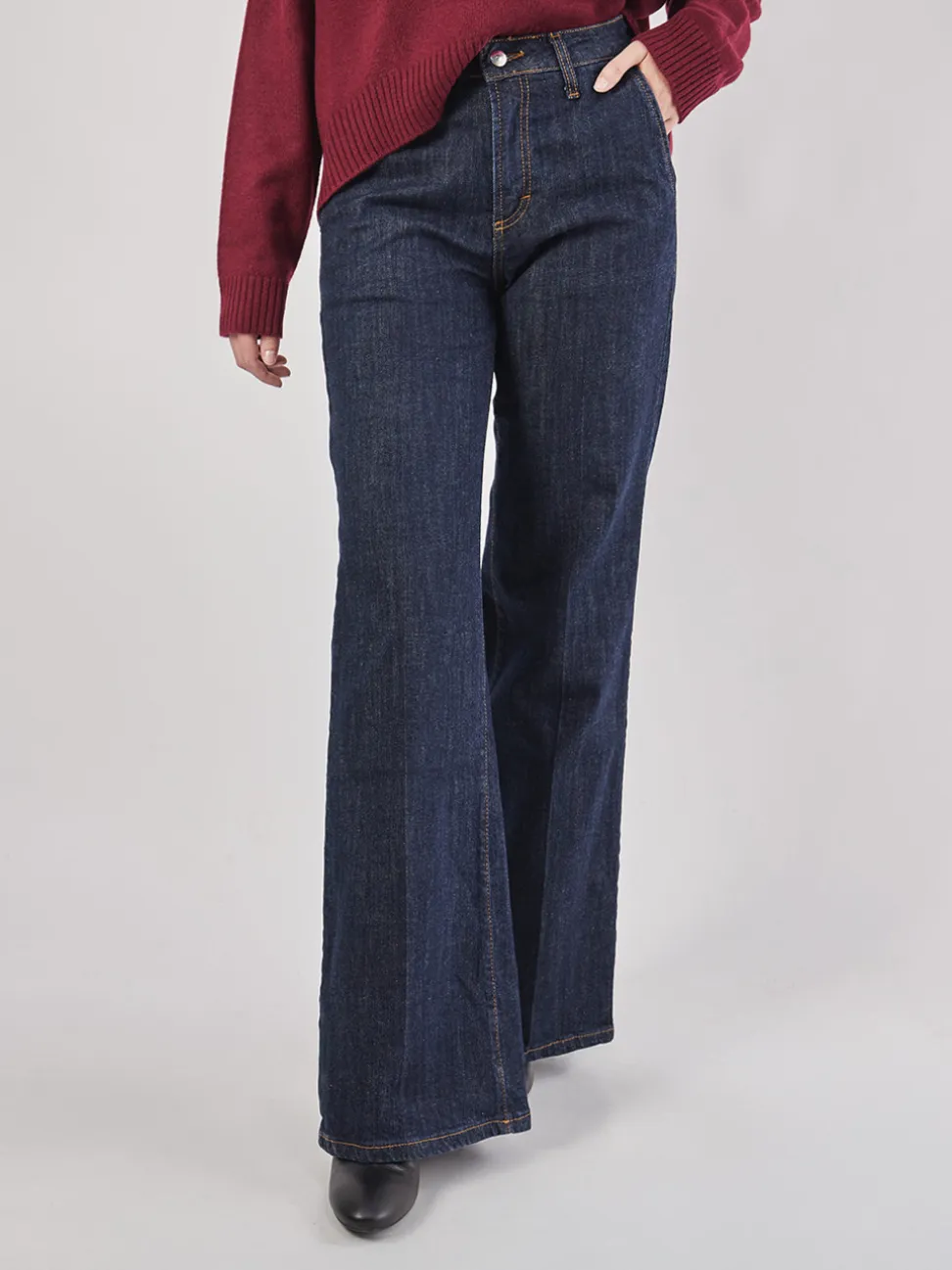Blui – Damen-Jeans aus Denim Dunkelblau