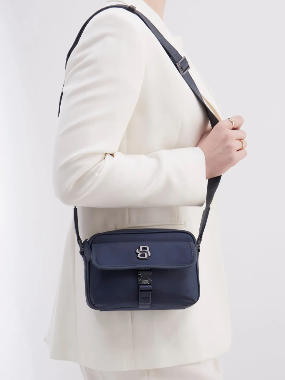 Boss – Crossbody Bag aus recyceltem Textil Dunkelblau