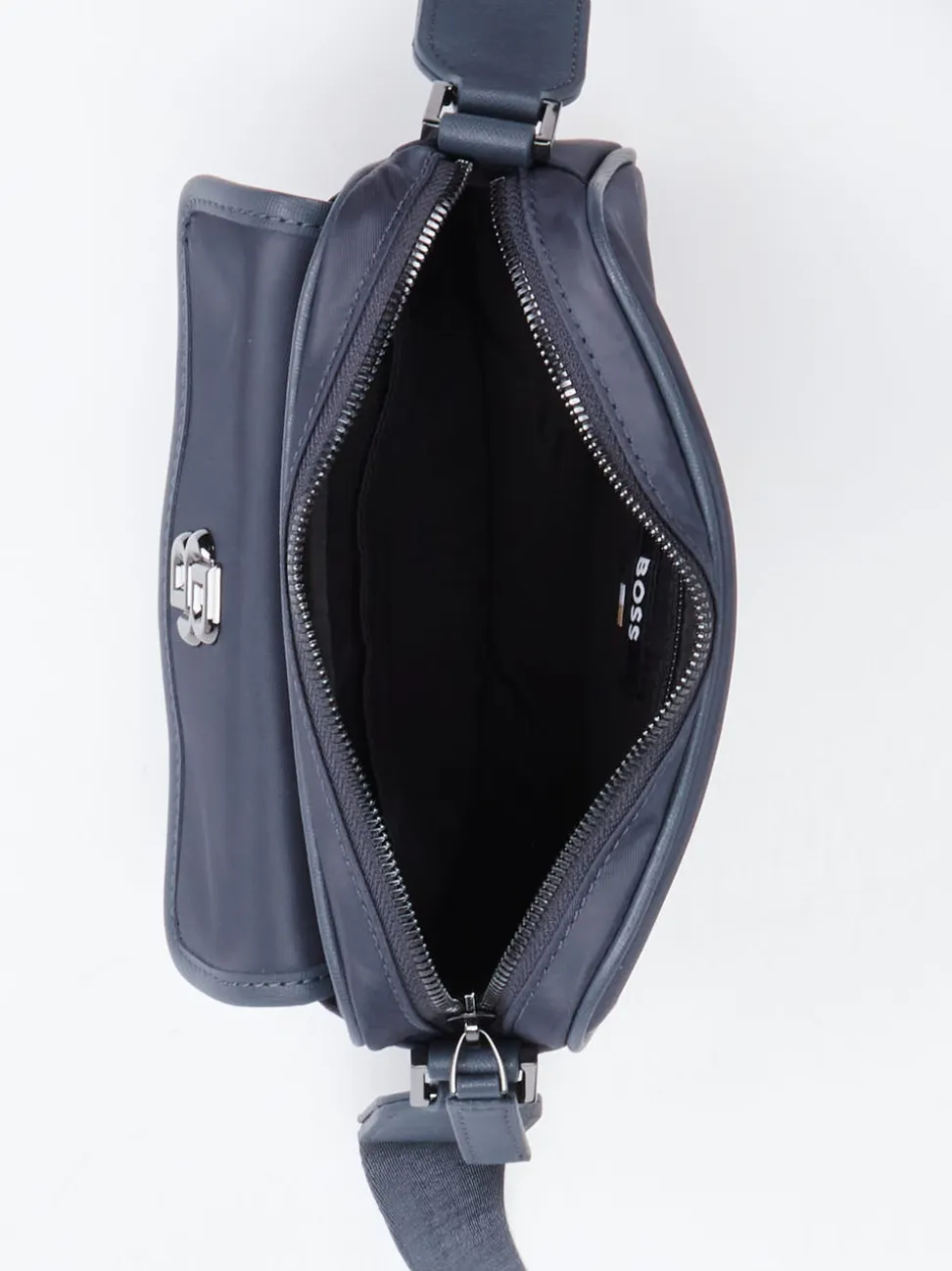 Boss – Crossbody Bag aus recyceltem Textil Dunkelblau