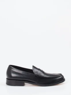 Boss – Loafer aus Kalbleder schwarz glänzend