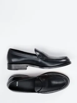 Boss – Loafer aus Kalbleder schwarz glänzend