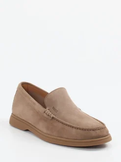 Boss – Loafer aus Veloursleder in Sandbeige