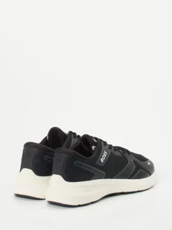 BOSS – Low-Top Sneaker aus Mesh in Schwarz