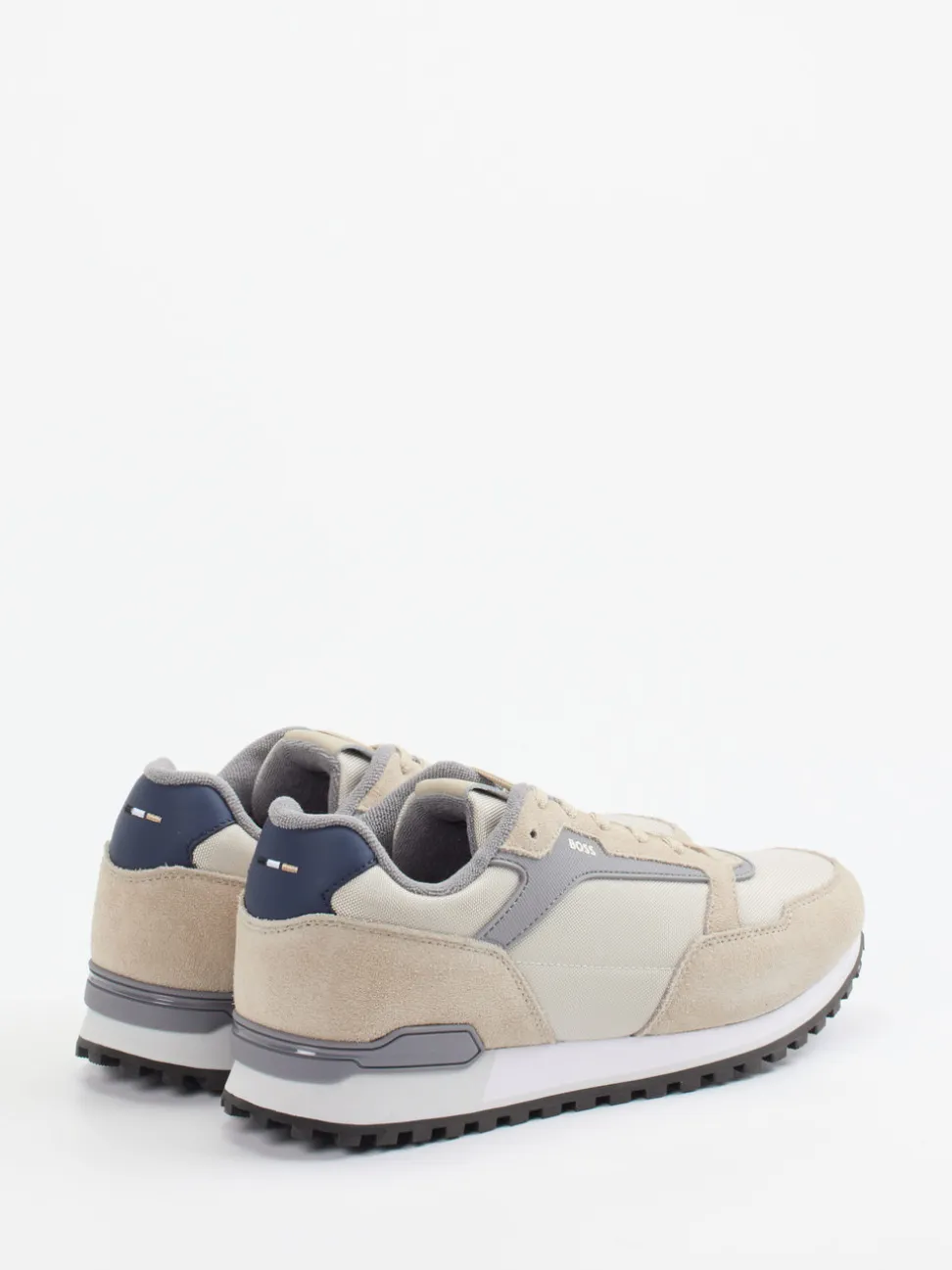 Boss – Retro-Sneaker aus Veloursleder und Mesh beige