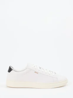 Boss – Sneaker aus Glattleder in Offwhite