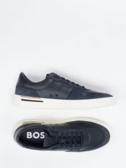 Boss – Sneaker aus Kalbleder in Dunkelblau