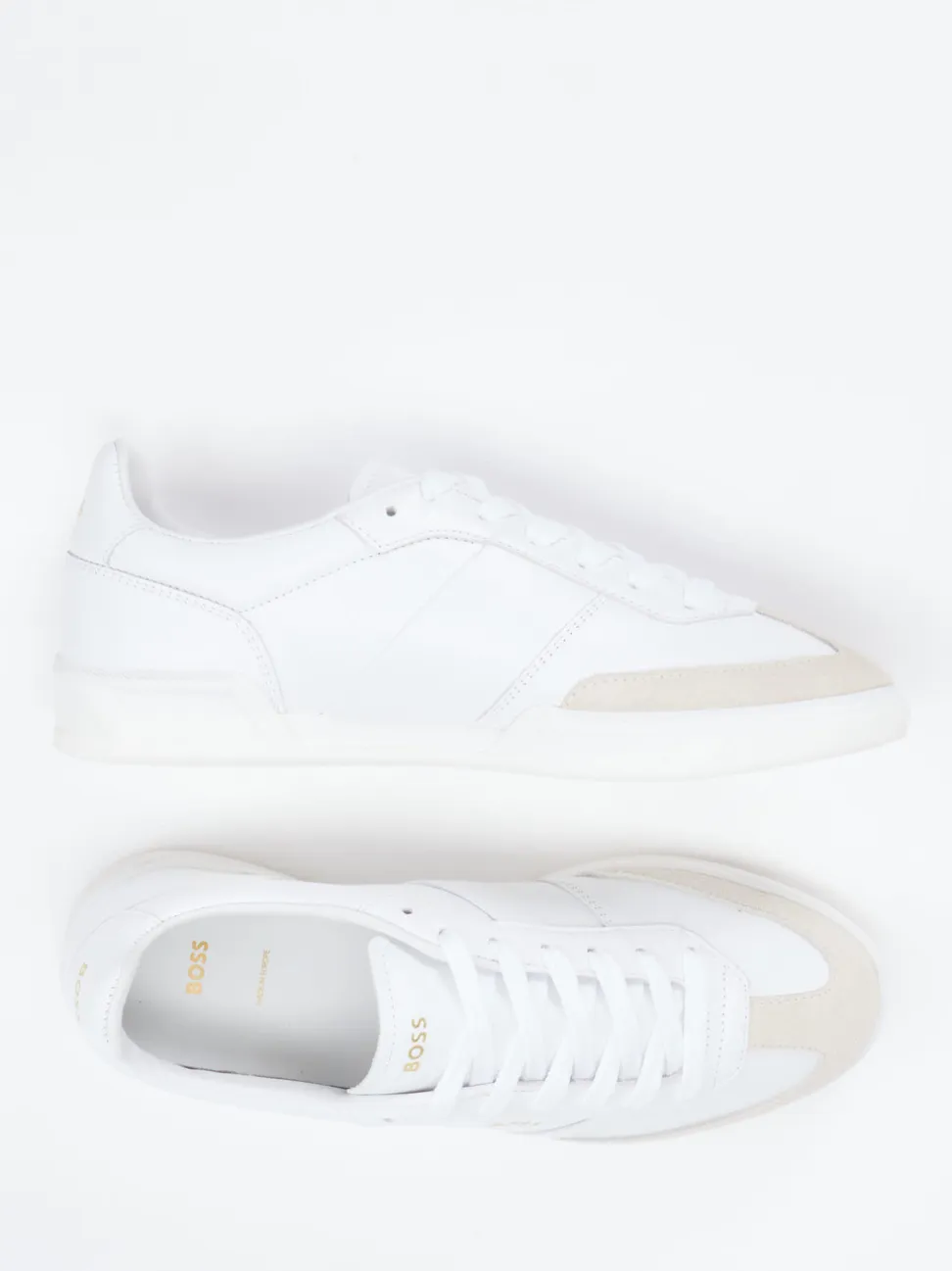 Boss – Sneaker aus Kalbleder in Weiß