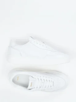 Boss – Sneaker aus Kalbleder in Weiß